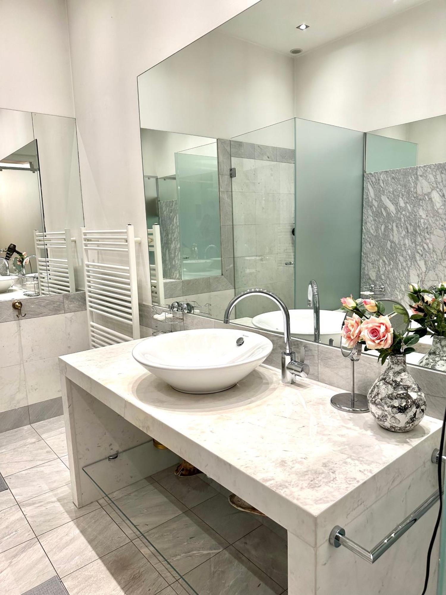 Sisi Apartment 103 M2 Вена Экстерьер фото